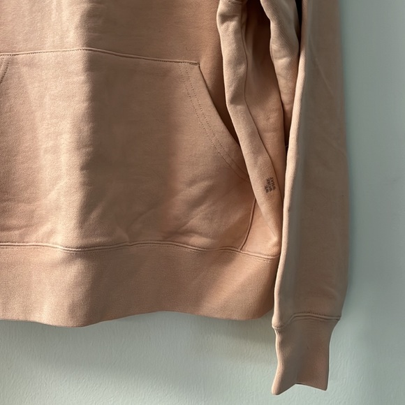 NWT WeWoreWhat Active Classic Sweatshirt Tan M - Picture 10 of 10